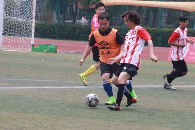 布克30分穆雷29+9+10 太阳力克老鹰回西部第七